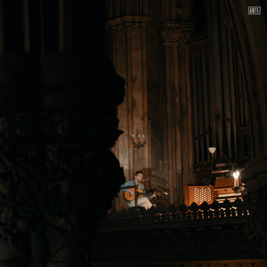 被❌水好多18久久久爽
